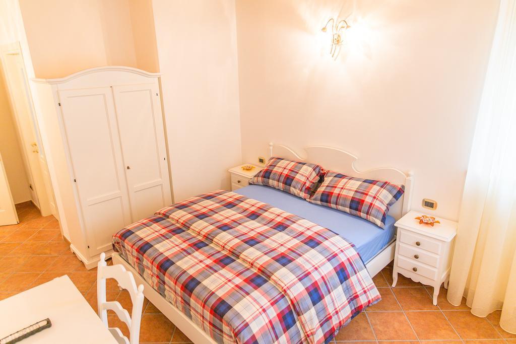 Cortecoraman Sommacampagna Zimmer foto